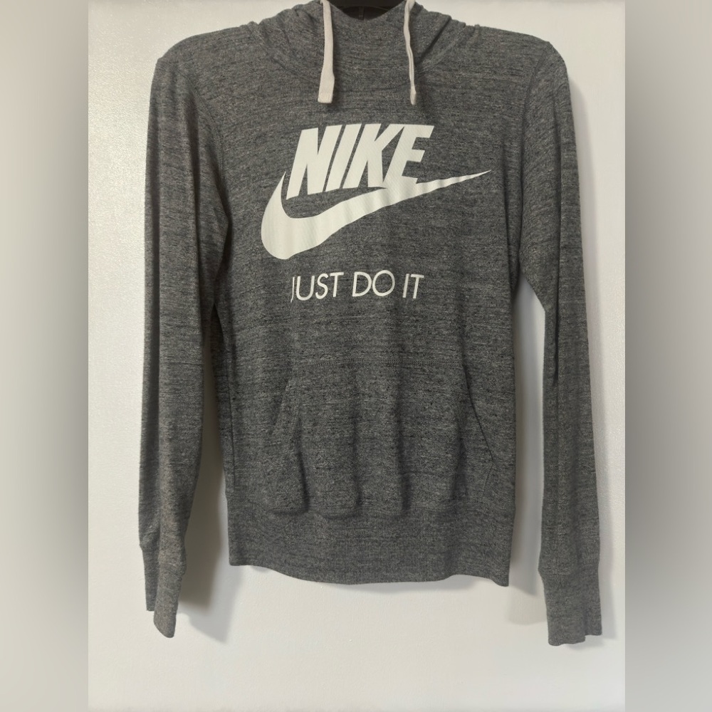 Nike sweatshirt